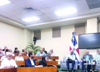 ¡Impacto! Felucho Jiménez lanza «El bolero en Iberoamérica»: La mirada definitiva al alma del género