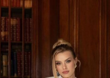 ¡La Reina de la Belleza es Mamá! Krystyna Pyszková, Miss Mundo 2024, da a luz a una hermosa niña
