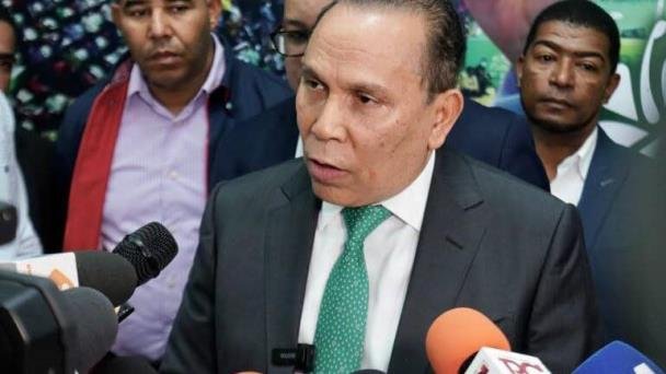 Leonel de regreso al Palacio: El pueblo lo reclama
