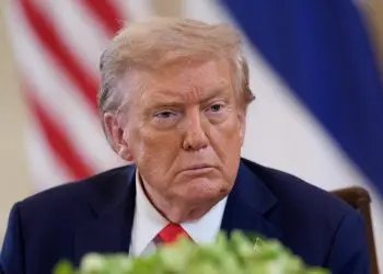 Trump: Discurso en asamblea israelí y lidera paz en Egipto
