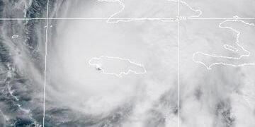 Melissa Asola el Caribe: Océano Caliente Impulsa Devastación Masiva