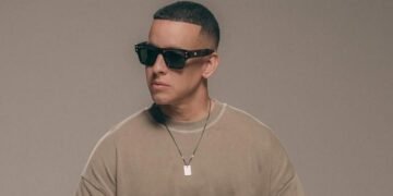 Daddy Yankee Estrena ‘Lamento en Baile’: Su Primer Disco Cristiano Causa Revuelo