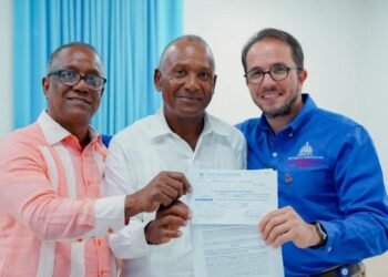 ¡Atención San Juan! Gobierno entrega bonos a 30 productores seleccionados vía convocatoria
