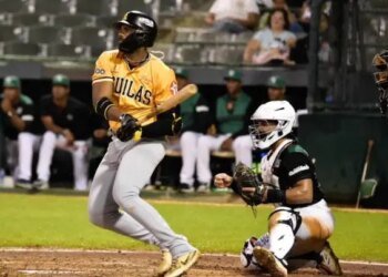 ¡Águilas Imparables! Cibaeñas Derrotan a Estrellas y Afianzan su Liderato