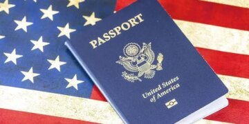 El pasaporte de EE.UU. cayó del Top 10: ¿Qué causó esta pérdida de poder global