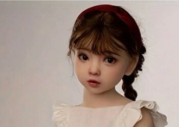 Shein bajo la lupa: Francia investiga muñecas sexuales para niños