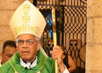 Francisco Ozoria: El arzobispo al que le quitaron funciones administrativas ¿Quién es