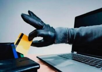 Mientras el Fraude Digital Desciende, el Fraude de Identidad se Dispara: ¡Atención País!