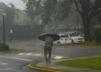 Sábado pasado por agua: ¡Aguaceros en gran parte del país esta tarde!
