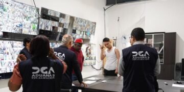 ¡BOMBA! Aduanas Interviene Tiendas Chinas en Azua por SOSPECHOSAS Facturas Locales
