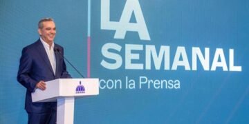 Abinader Lidera LA Semanal con la Prensa EN VIVO desde Punta Cana
