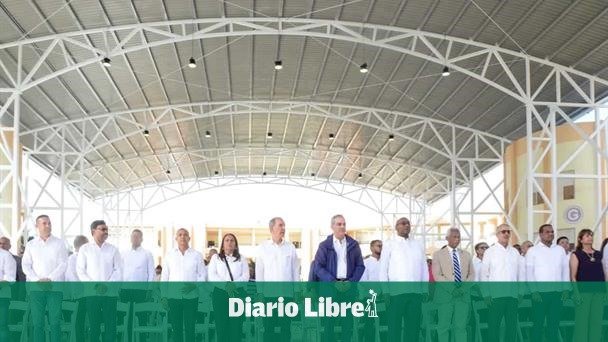 Abinader inaugura innovador multiuso que transforma la UASD San Francisco de Macorís