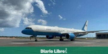 ¡Desvelado! El avión que llevó al Secretario de Defensa de EE UU a RD