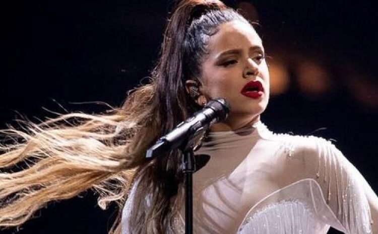 Rosalía Revela Su Anticipado «Lux Tour 2026»