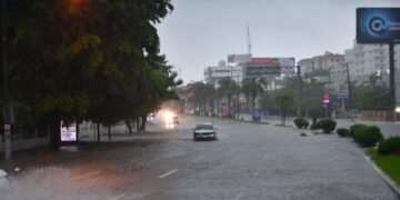 ¡Atención Nochebuena! Alerta de lluvias sorpresa: Tu Navidad con paraguas