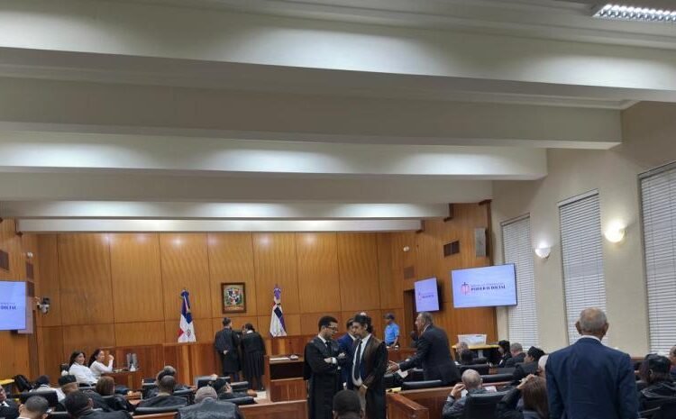 ¡No hay día extra! Jueza frena Caso Calamar y recesa audiencia por salud de Rafael Calderón