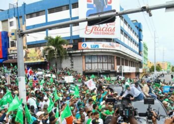 JCE Pone un Alto a Fuerza del Pueblo por Campaña Anticipada