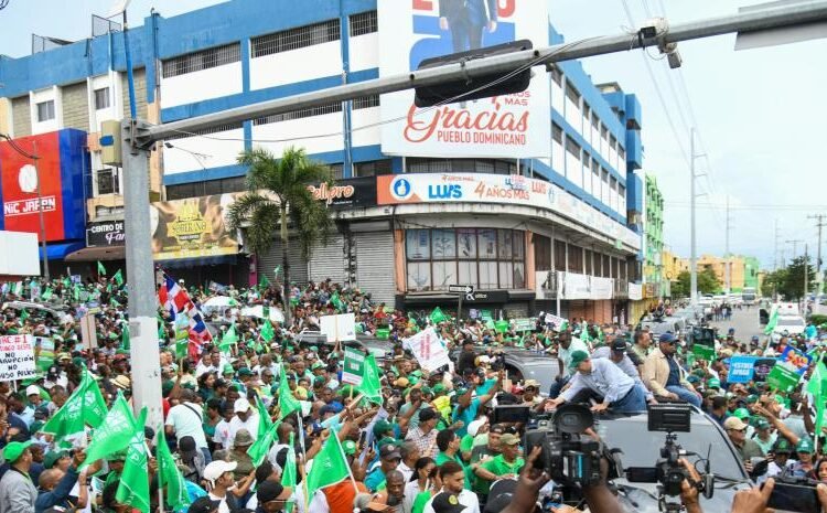 JCE Pone un Alto a Fuerza del Pueblo por Campaña Anticipada