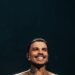 Rauw Alejandro cierra gira en RD: Fiestón frente al mar a puro bachata, merengue y neo-bomba