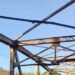 Esperanza y Ámina: ¡Puente al borde del colapso amenaza con aislarlas!