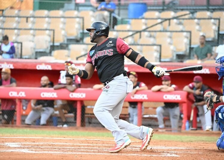 Gigantes DEVORAN a los Tigres