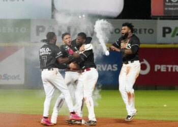 Lake Explota en el Momento Justo: ¡Héroe del Escogido!