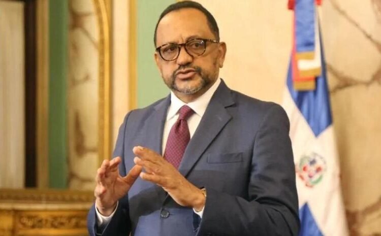 CONFIRMADO POR DECRETO: Antoliano Peralta, Ministro de Justicia