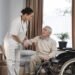 ¡Crisis geriátrica! Sociedad de Geriatría alerta colapso hospitalario para mayores