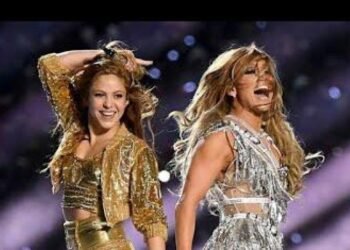 De Gloria Estefan a Shakira: Los íconos latinos que conquistaron el Super Bowl antes de Bad Bunny