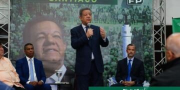 Leonel Fernández lanza contundente crítica contra la gestión del PRM y sacude el panorama político