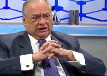 Exvicegobernador del Banco Central propone priorizar la inversión privada y extranjera como motor económico