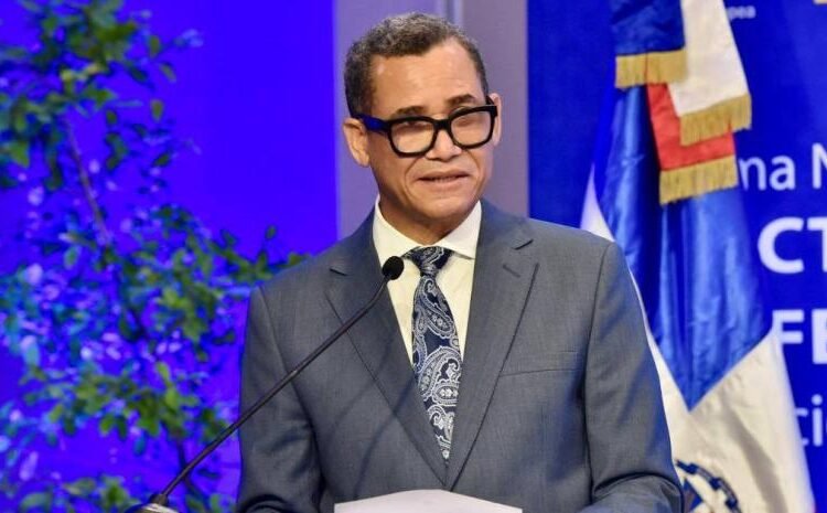 Oficial: Aumento del 8% al Salario Mínimo ya está vigente