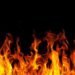 Voraz incendio en la Zona Colonial destruye viviendas y vehículos
