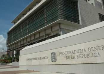 21 médicos a coerción hoy por fraude millonario en Senasa
