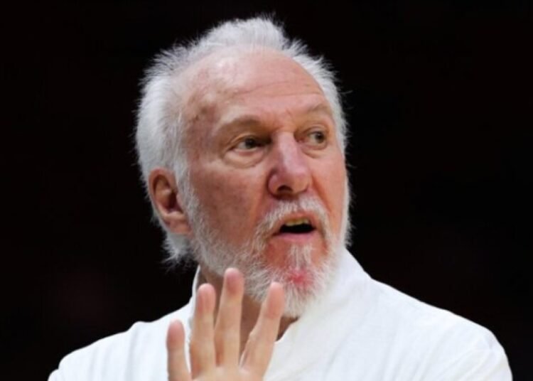 Gregg Popovich se casa con Mary Barth Budenholzer, exesposa de su histórico asistente