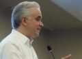Ministro de Educación convoca a revisión curricular urgente tras los bajos resultados en PISA 2025