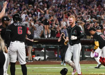 Pavin Smith da el triunfo a los Diamondbacks sobre los Yankees con jonrón agónico