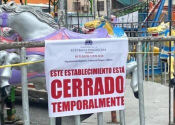 Tres detenidos tras aparatosa caída de tres menores en juego mecánico en Hato Mayor