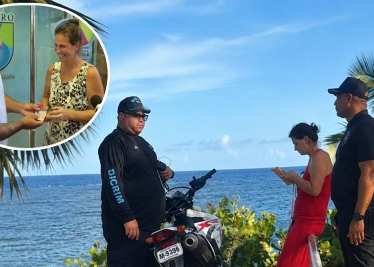 Pareja ejemplar devuelve documentos a ambientalistas checos en Santo Domingo