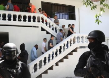 Extraditan a Estados Unidos a 18 sospechosos del asesinato del presidente haitiano Jovenel Moise
