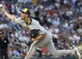 Cerveceros de Milwaukee rompen récord histórico con su victoria 98 en la temporada