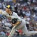 Cerveceros de Milwaukee rompen récord histórico con su victoria 98 en la temporada