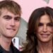 Muere Presley Gerber a los 27 años el hijo de Cindy Crawford en un centro de rehabilitacion