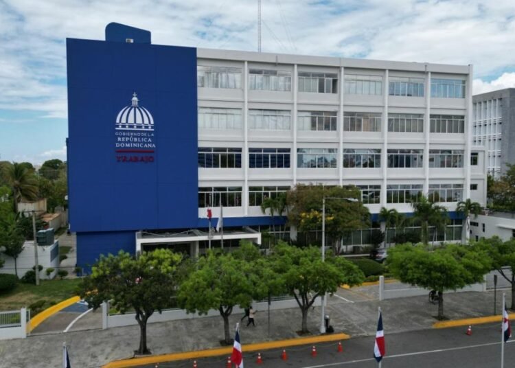 Confirman que este jueves 24 es feriado innegociable y no se labora