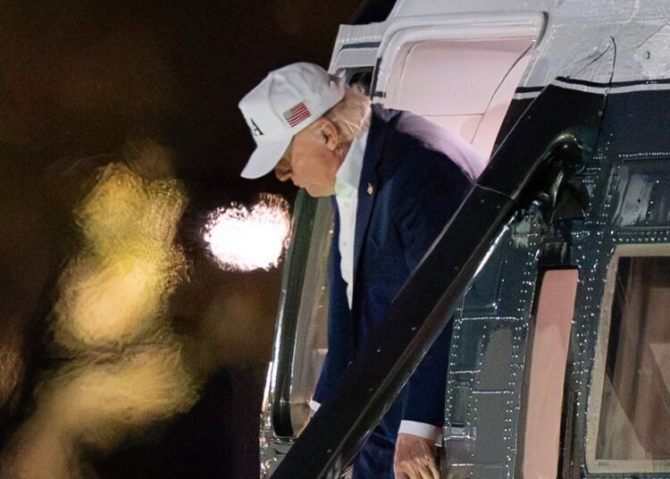 Boicot a Donald Trump en la Casa Blanca por el veto a la prensa