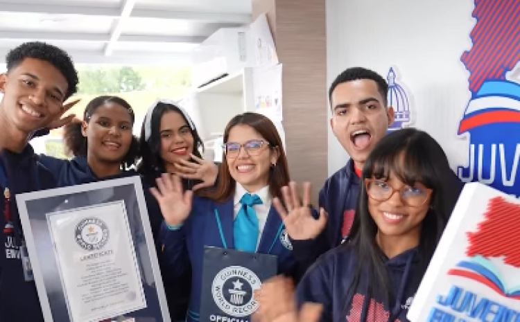 Republica Dominicana rompe Record Guinness con 500 horas de lectura continua