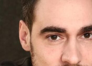 Fallece a los 43 años el actor Arnaud Denis tras someterse a la eutanasia en Bélgica por dolores crónicos