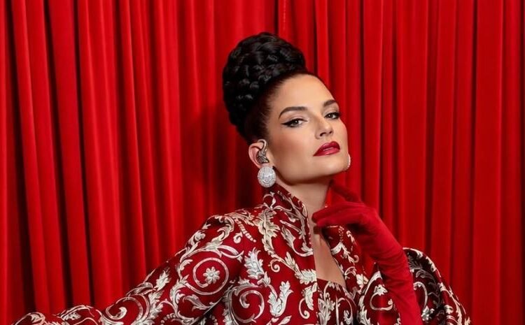 Natalia Jimenez regresa al Teatro Nacional con La Jimenez parte 2