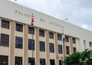 Prisión preventiva para red criminal internacional que drogaba a sus víctimas para robarles en Santo Domingo