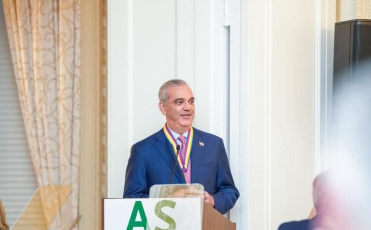 Americas Society otorga su máxima distinción al presidente Luis Abinader